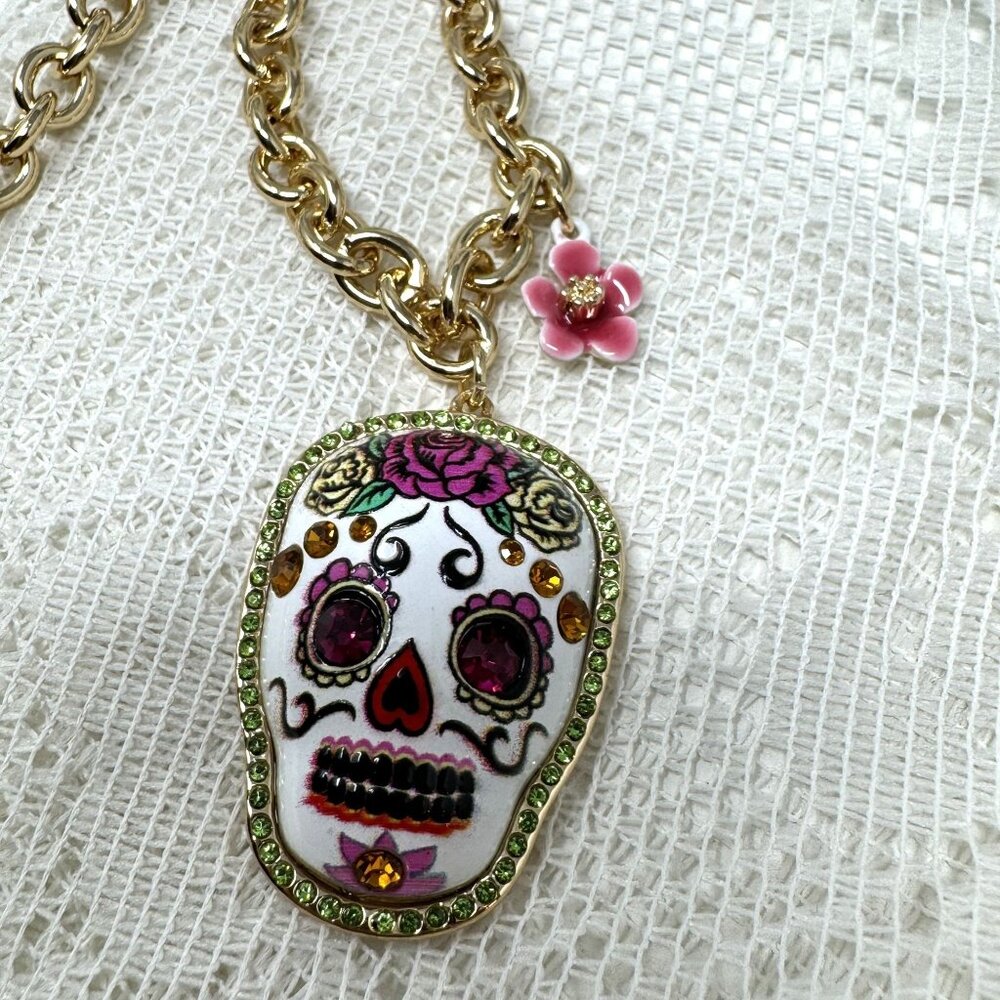 Betsey Johnson Sugar Skull Pendant Necklace Gold Tone Chain Pink Flower Accent